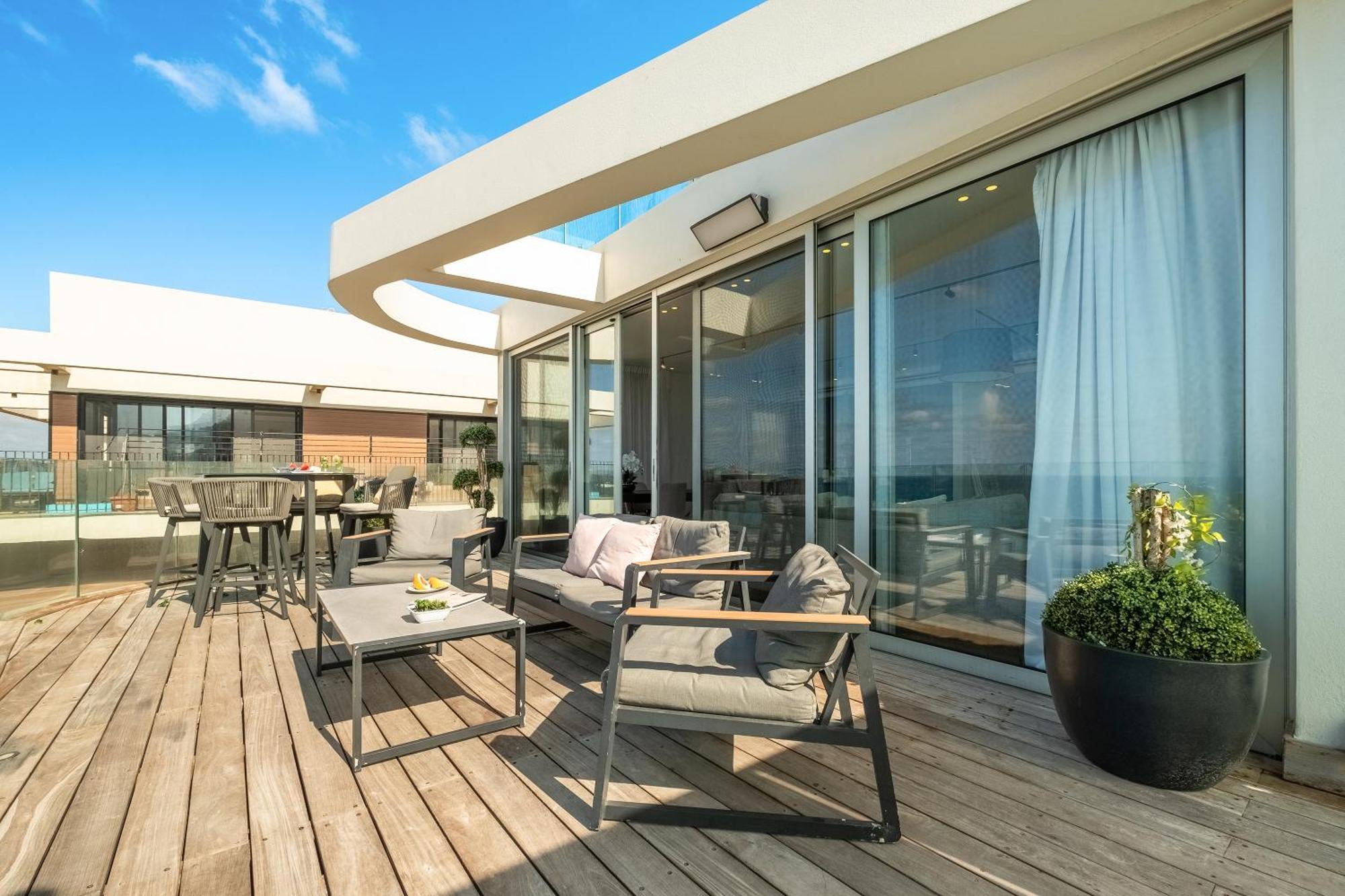 חיפה Penthouse 3Br + Roof Top + Parking - On The Beach מראה חיצוני תמונה