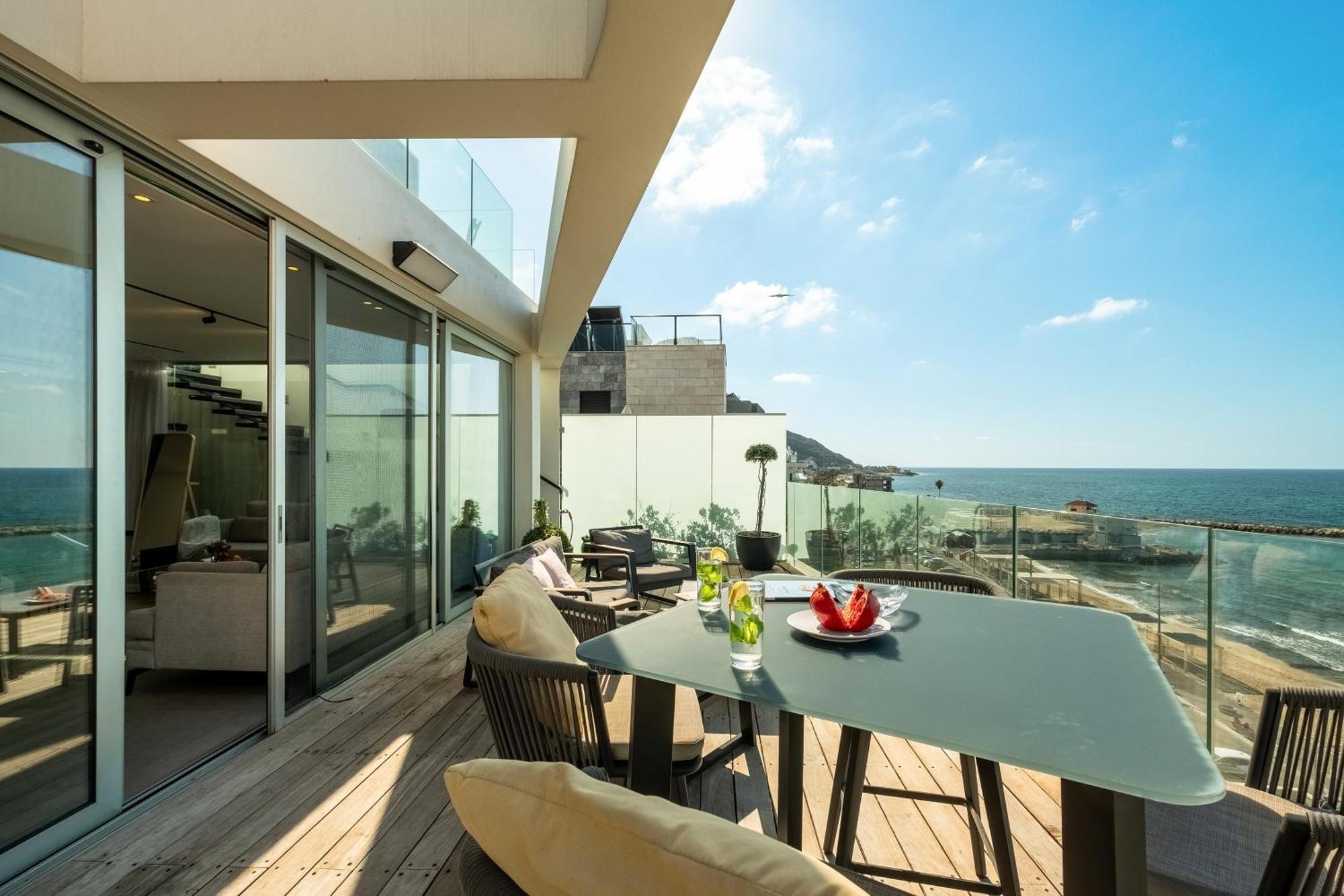 חיפה Penthouse 3Br + Roof Top + Parking - On The Beach מראה חיצוני תמונה